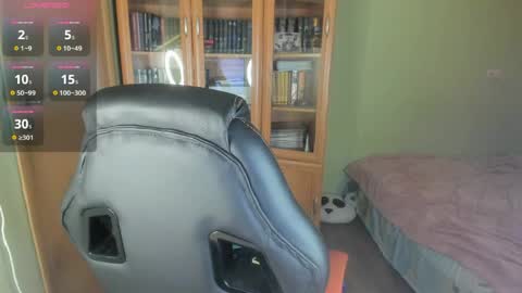 Snapshot of mia_lores chatting on April 29, 2026, 1:15 pm mia_lores online show from April 29, 2026, 1:15 pm