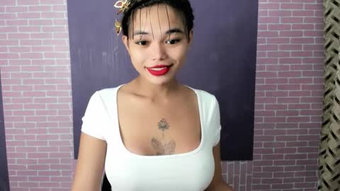 M I A online show from October 14, 2025, 8:26 am