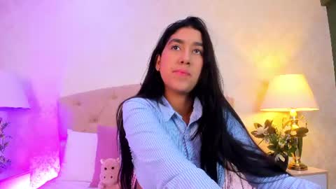 mia montess online show from June 19, 2026, 3:16 pm