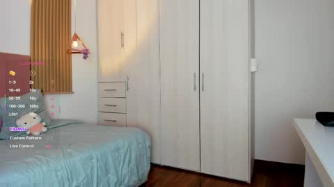 Mia Nevaeh - follow me online show from May 15, 2026, 8:05 pm