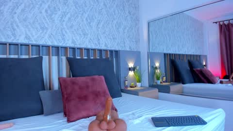 MIa online show from February 1, 2025, 5:58 pm