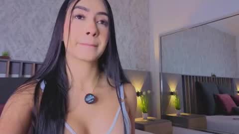 MIa online show from June 25, 2026, 2:10 pm