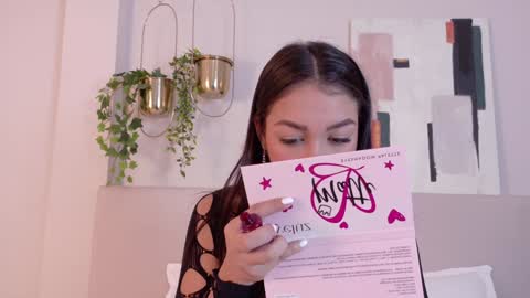 Snapshot of mia_oconner chatting on January 7, 2025, 1:03 pm mia_oconner online show from January 7, 2025, 1:03 pm