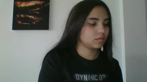 Mia  online show from December 3, 2024, 10:18 pm