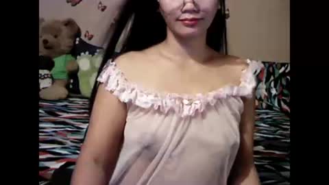 Snapshot of mia_rein chatting on December 31, 2024, 10:15 am mia_rein online show from December 31, 2024, 10:15 am
