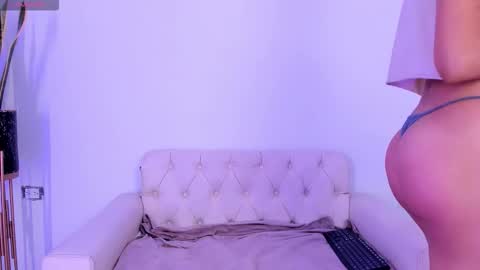 mia online show from February 19, 2026, 5:25 am