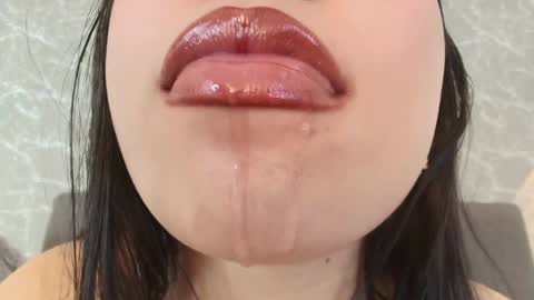 Mia Roux online show from January 6, 2025, 10:26 pm