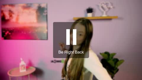 mia_starrr_ online show from November 23, 2025, 9:42 am