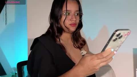 Snapshot of mia_sweetdc chatting on April 15, 2026, 8:31 pm mia_sweetdc online show from April 15, 2026, 8:31 pm