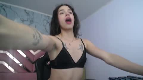 mia_swift_ch online show from November 11, 2025, 2:11 am