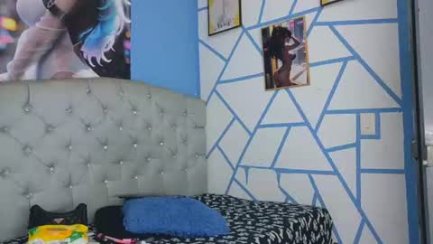 Snapshot of mia_thompson_0 chatting on July 6, 2026, 2:36 pm mia_thompson_0 online show from July 6, 2026, 2:36 pm