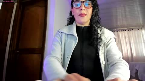 Snapshot of mia_velvet1 chatting on April 20, 2026, 12:30 pm MIA online show from April 20, 2026, 12:30 pm