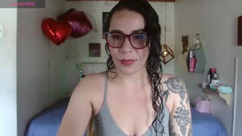 Snapshot of mia_velvet1 chatting on May 3, 2026, 2:23 pm MIA online show from May 3, 2026, 2:23 pm