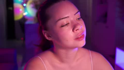 Snapshot of mia_vixen_ chatting on February 25, 2026, 4:11 am VixenMia online show from February 25, 2026, 4:11 am