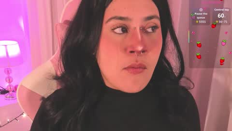 mia_yeager online show from November 24, 2025, 4:12 am