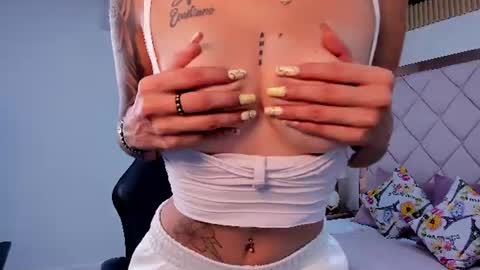 Mia  online show from July 17, 2026, 12:56 pm