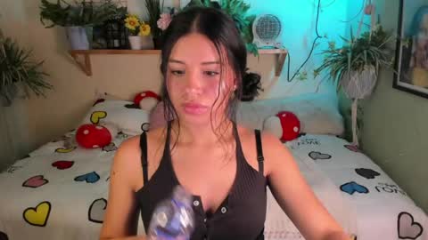 Miaa online show from April 15, 2026, 9:04 pm