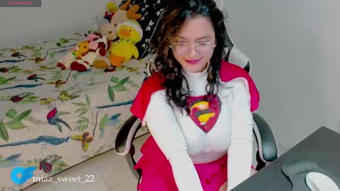 Maria Fernanda online show from May 18, 2026, 4:40 am