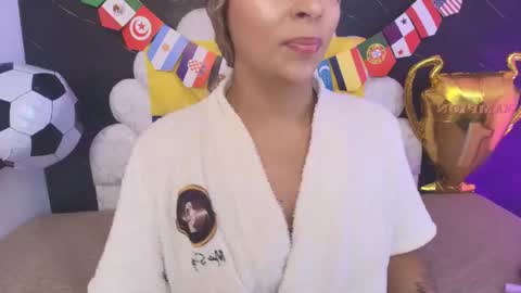 Snapshot of miaabrown__ chatting on July 10, 2026, 12:08 pm Mia online show from July 10, 2026, 12:08 pm