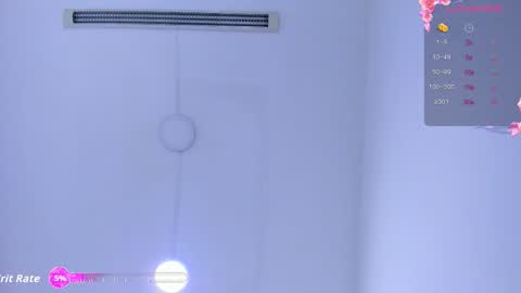 MIA LOVE online show from November 11, 2025, 12:38 pm