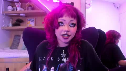 Snapshot of miaamane chatting on February 23, 2025, 6:45 pm Mia online show from February 23, 2025, 6:45 pm