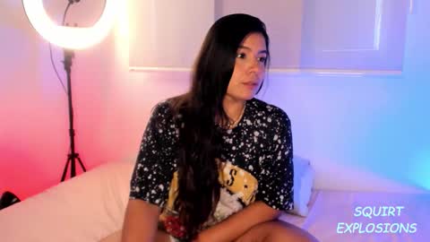 Snapshot of miadanielss chatting on December 4, 2025, 2:04 pm IG Yojanagomez online show from December 4, 2025, 2:04 pm