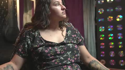 Mia online show from October 25, 2025, 2:30 am