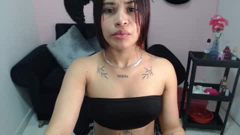 Snapshot of miafuckpussyhard chatting on December 2, 2025, 12:21 pm miafuckpussyhard online show from December 2, 2025, 12:21 pm