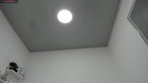 Snapshot of miah_bigboobs chatting on November 27, 2025, 7:49 pm Miah Collins online show from November 27, 2025, 7:49 pm