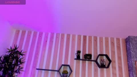 Snapshot of miah_connor chatting on January 10, 2026, 2:13 am Mia Connor online show from January 10, 2026, 2:13 am