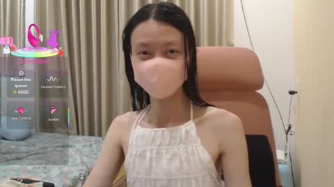 miahchan68 online show from November 14, 2025, 10:14 am