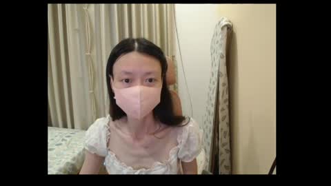 Snapshot of miahchan68 chatting on May 10, 2026, 9:58 am miahchan68 online show from May 10, 2026, 9:58 am