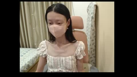 Snapshot of miahchan68 chatting on May 13, 2026, 11:51 am miahchan68 online show from May 13, 2026, 11:51 am