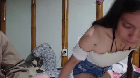 Mia  Sam online show from February 19, 2025, 6:44 am