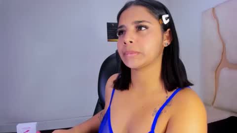 Snapshot of miahsex69 chatting on November 12, 2025, 3:18 am miahsex69 online show from November 12, 2025, 3:18 am