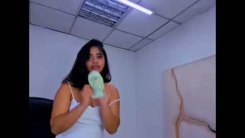 Snapshot of miahsex69 chatting on November 24, 2025, 3:50 am miahsex69 online show from November 24, 2025, 3:50 am