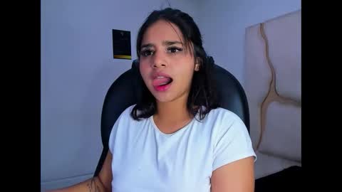 Snapshot of miahsex69 chatting on November 29, 2025, 4:26 am miahsex69 online show from November 29, 2025, 4:26 am