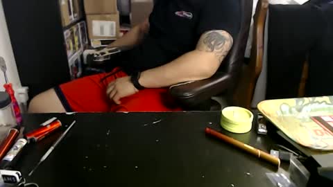 Mark online show from February 15, 2026, 5:26 am