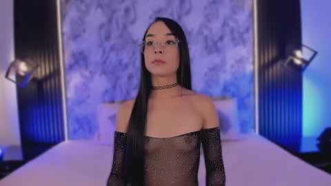 Mia Larouse online show from March 20, 2026, 8:46 pm