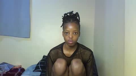 Muffin online show from December 21, 2025, 1:18 pm