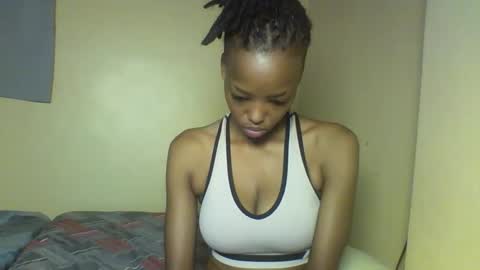 Muffin online show from February 9, 2026, 1:04 pm