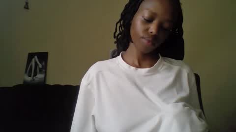 Snapshot of miami_muffin chatting on April 27, 2026, 11:30 am Muffin online show from April 27, 2026, 11:30 am