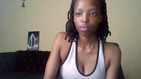 Snapshot of miami_muffin chatting on May 5, 2026, 10:56 am Muffin online show from May 5, 2026, 10:56 am