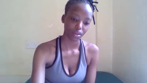 Snapshot of miami_muffin chatting on May 26, 2026, 11:28 am Muffin online show from May 26, 2026, 11:28 am