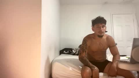 miamiclos1 online show from February 26, 2026, 1:48 am