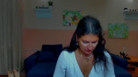 Snapshot of miamilff_sugar chatting on July 7, 2026, 7:23 am Alianna online show from July 7, 2026, 7:23 am