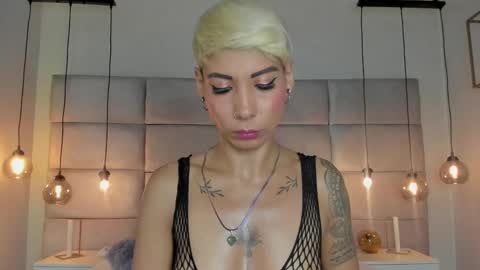 Mia Morgann online show from January 4, 2025, 3:07 pm