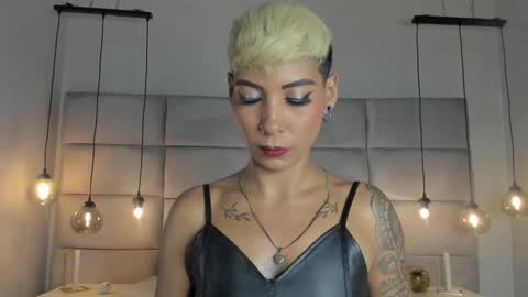 Mia Morgann online show from February 1, 2025, 3:07 pm