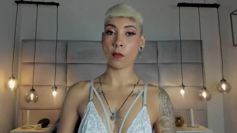 Mia Morgann online show from February 5, 2025, 11:55 am
