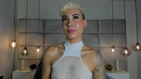 Mia Morgann online show from February 12, 2025, 2:21 pm